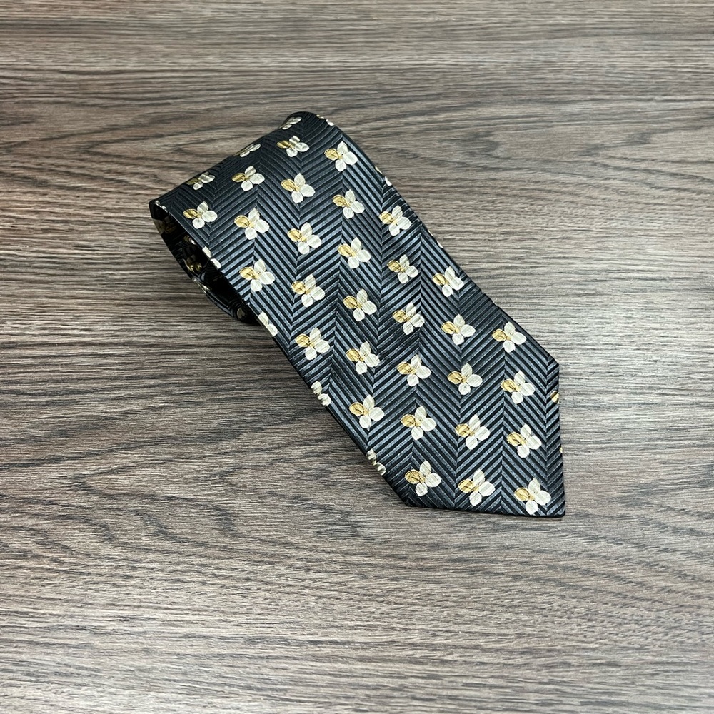 Ermenegildo Zegna Grey with Gold and White Flower Pattern Silk Tie